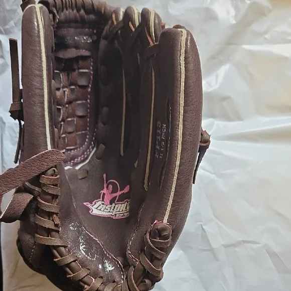 Rawlings Youth Fast Pitch Brown Glove with Pink Accents - Picture 1 of 6